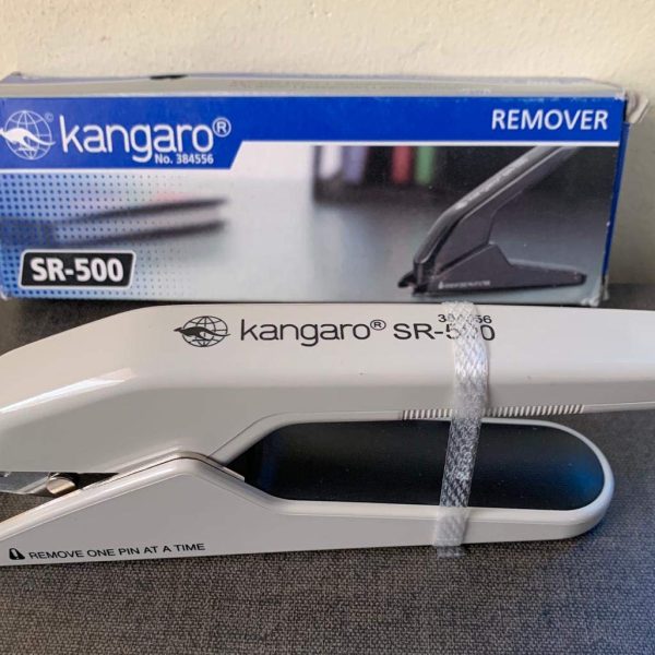 Kangaro Desk Essentials SR-500 Heavy Duty Metal Staple Remover  Durable Metal Construction with Plastic  Easily Pulls Out  Pack of 1